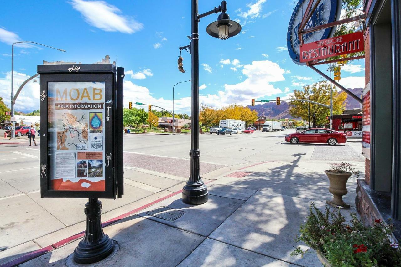 Апартаменты Moab Springs Ranch 7 Экстерьер фото